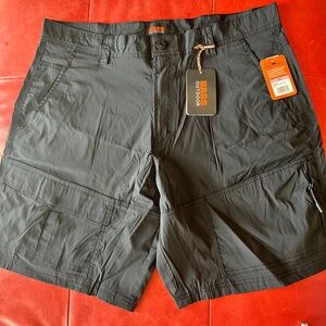 Bass Outdoor nylon fabric shorts size 38